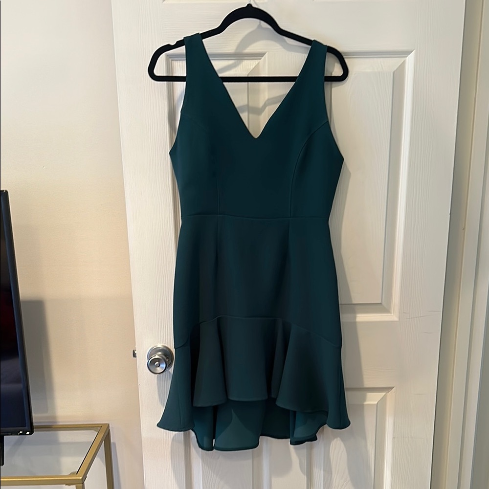 Elegant Green Sleeveless Dress